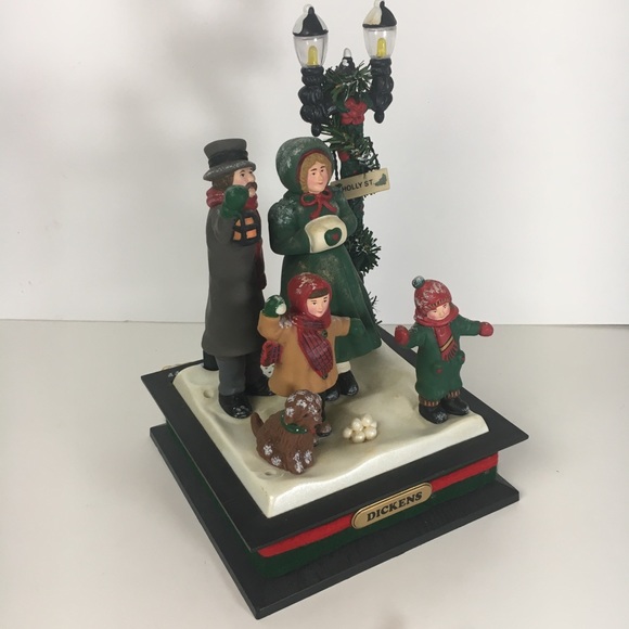 Musical Holiday Scene with lights. “1994” - Picture 5 of 8